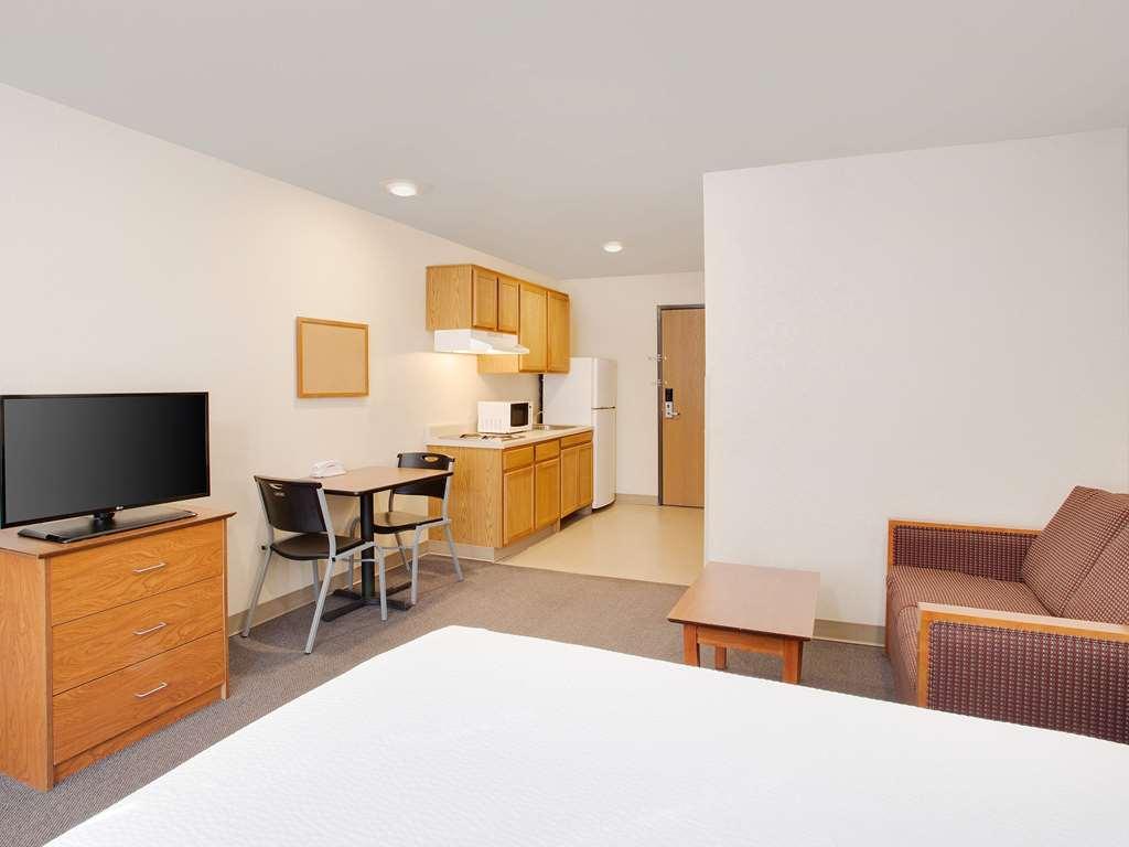 Extended Stay America Select Suites - Akron - South 포티지 레이크 객실 사진