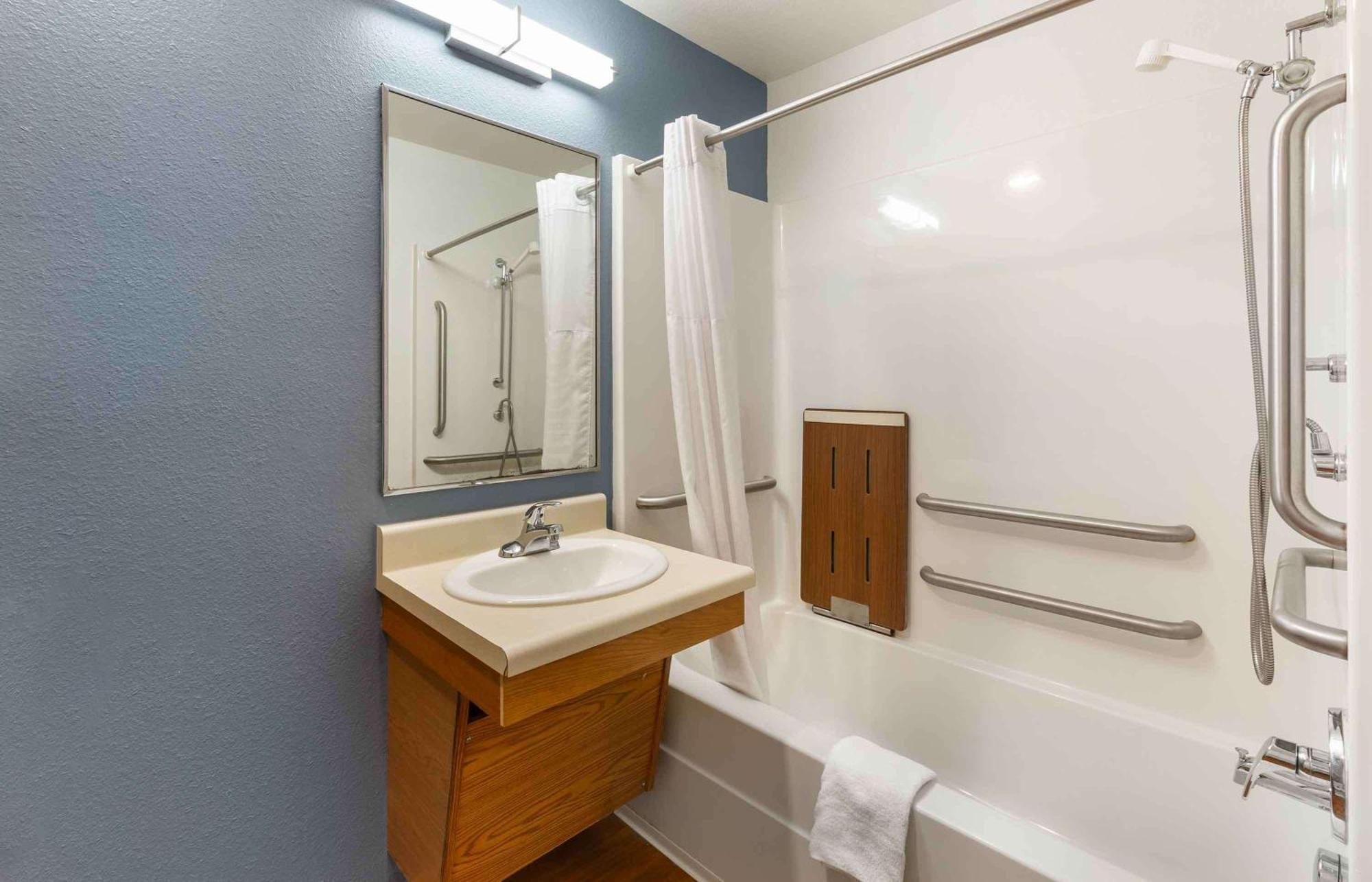 Extended Stay America Select Suites - Akron - South 포티지 레이크 외부 사진