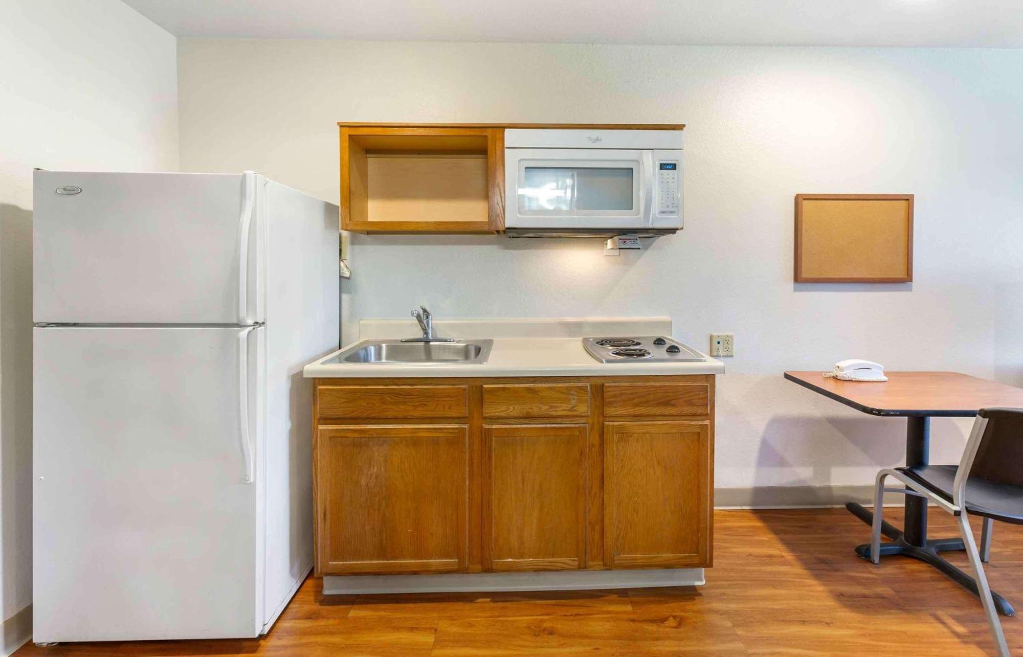 Extended Stay America Select Suites - Akron - South 포티지 레이크 외부 사진